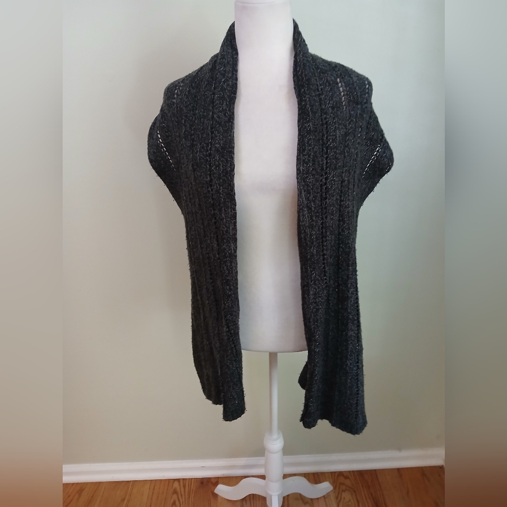 2/$15 Kim Rogers Knit Sleeveless Open Front Vest